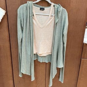 Hollister hooded cardigan & Rue21 top. Medium.
